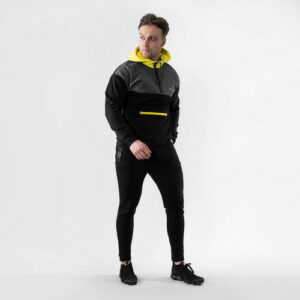 Hero tech Hoodie L Kleding & Accessoires